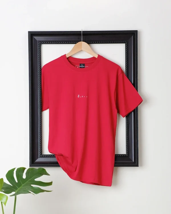 regular fit plain red