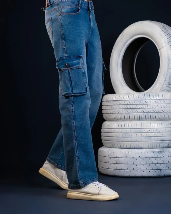 Bootcut Cargo Jeans Mid Dark Wash